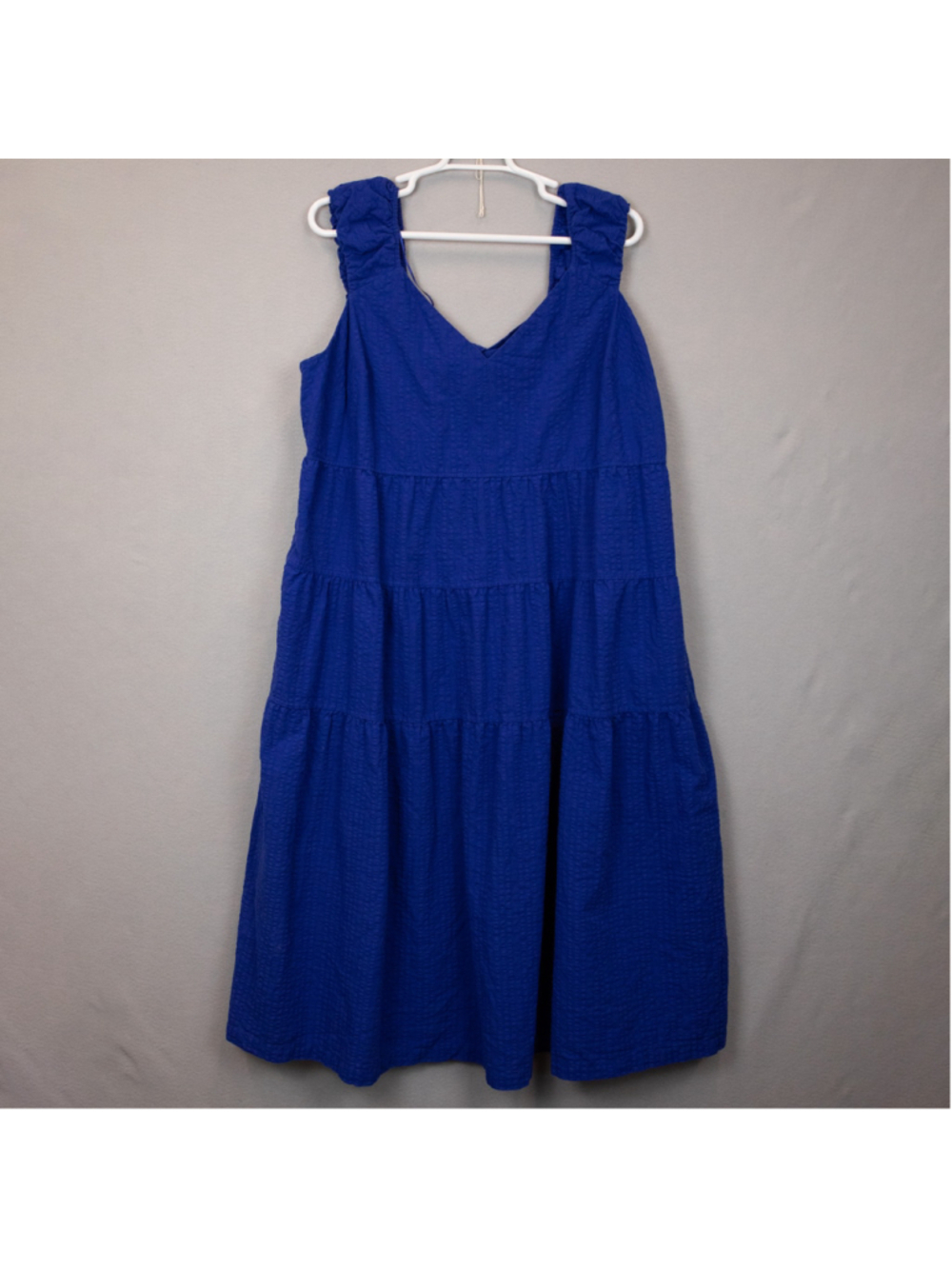 Old Navy blue tiered seersucker all day maxi dress-3X